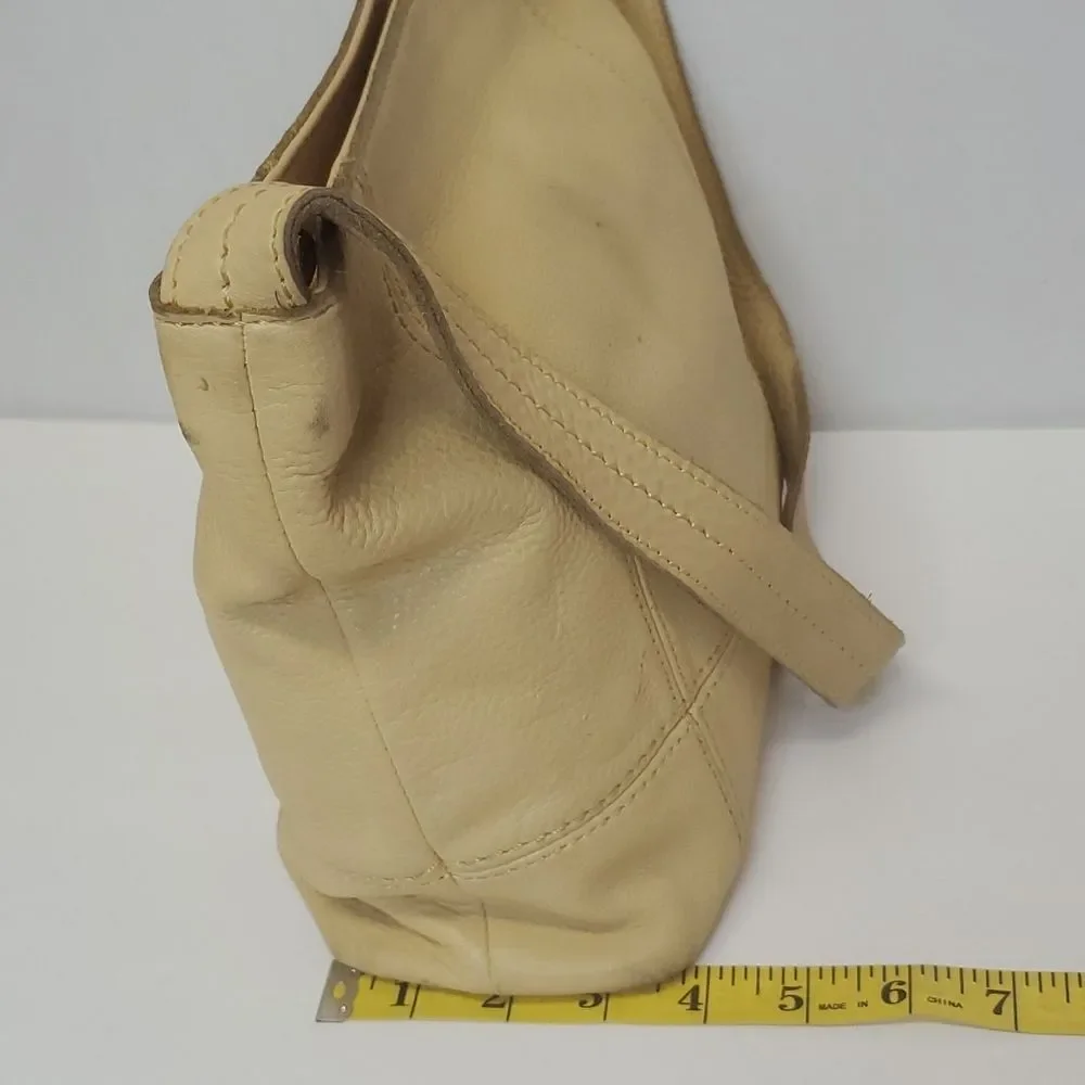 The Sak De Young Yellow Pebble Leather Hobo Shoulder Bag Top Zip